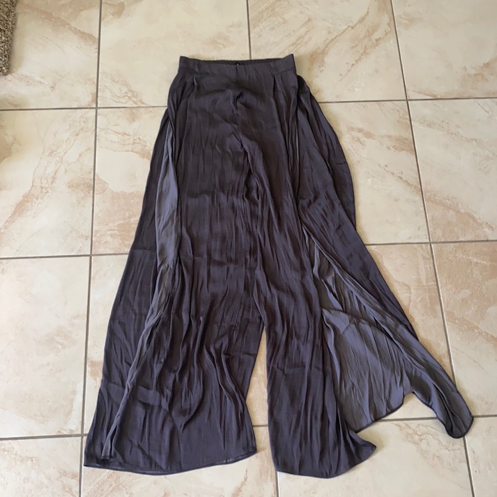 BDG high waisted flowy pants